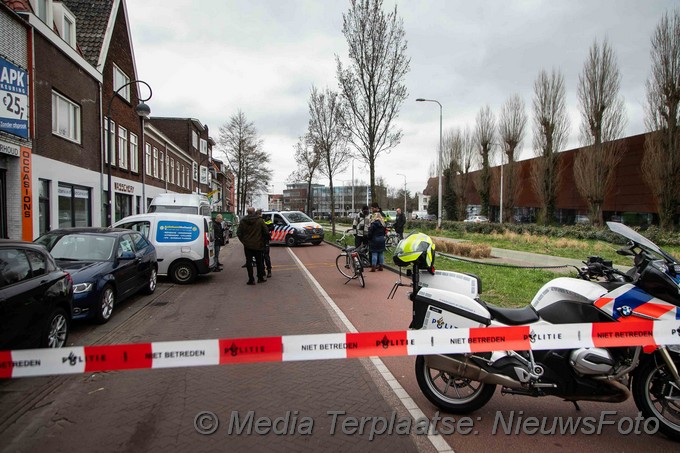 Mediaterplaatse auto tikt fietser aan haarlem 02042021 Image00002