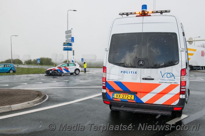 Mediaterplaatse ongeval met poitie auto nvp 05042021 Image00004