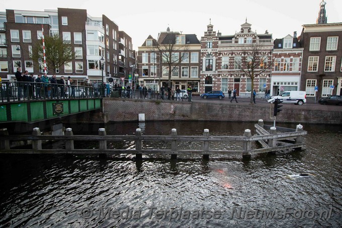 Mediaterplaatse man vergeet auto handrem tijdens pizza halen haarlem 16042021 Image00005