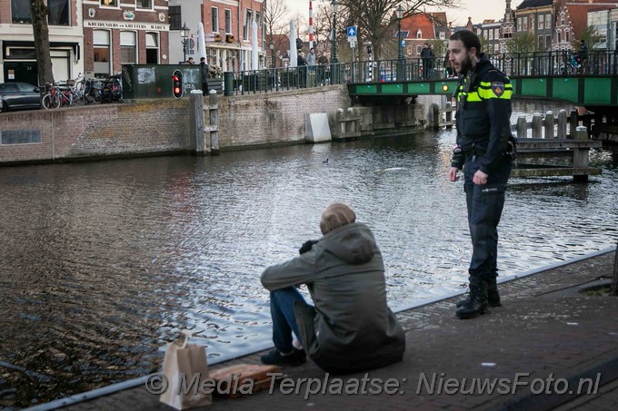 Mediaterplaatse man vergeet auto handrem tijdens pizza halen haarlem 16042021 Image00009