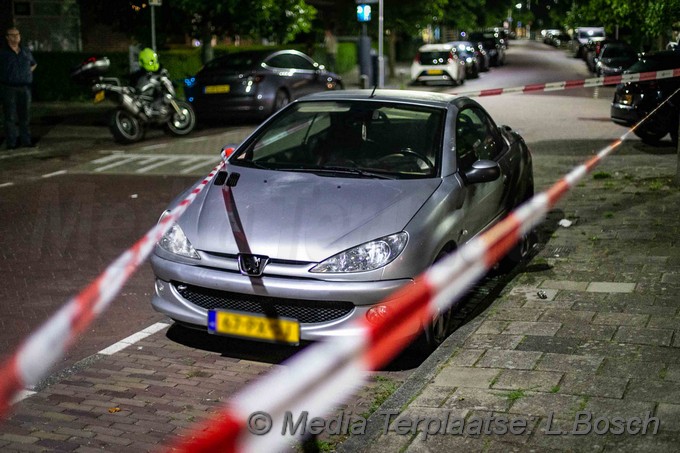Mediaterplaatse vuurwerk gevonden naast auto brand in haarlem 02082021 Image00002
