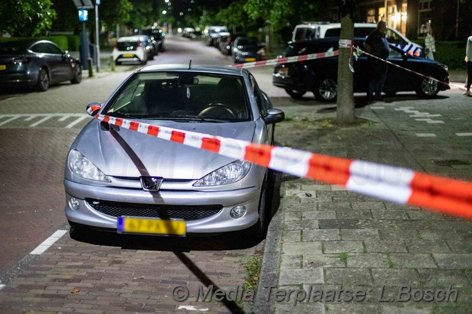 Mediaterplaatse vuurwerk gevonden naast auto brand in haarlem 02082021 Image00003