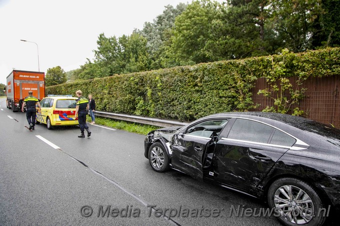 Mediaterplaatse ongeval n208 alleen schade geen leysel auto vrachtwagen 17082021 Image00006
