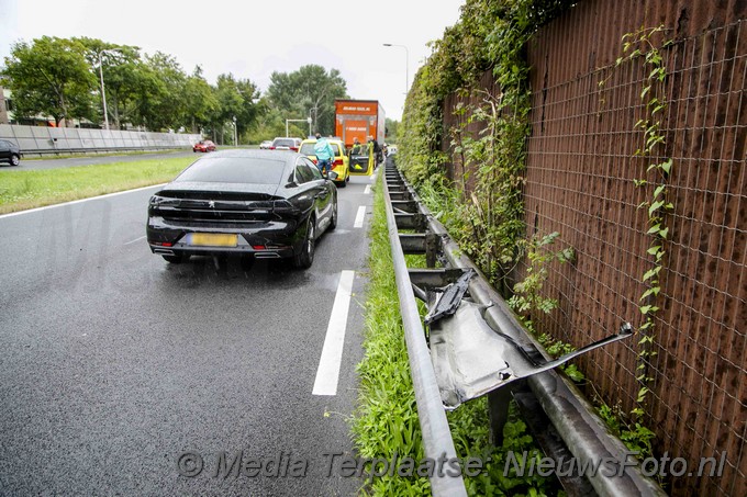 Mediaterplaatse ongeval n208 alleen schade geen leysel auto vrachtwagen 17082021 Image00007