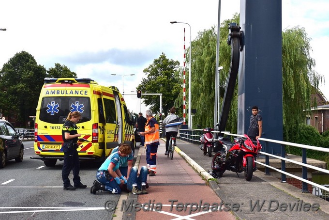 Mediaterplaatse ongeval motorrijder eenzijdig brug hogerijndijk 18082021 Image00001
