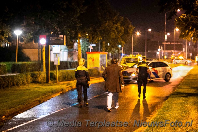 Mediaterplaatse auto op kop bestuurder dronken Velserbroek 22082021 Image00002