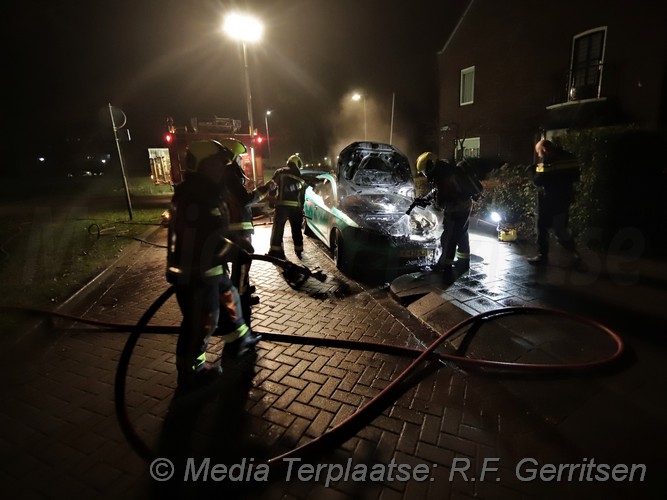 Mediaterplaatse voertuig brand bosboom gouda 06122021 Image00007