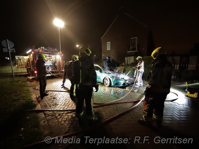 Mediaterplaatse voertuig brand bosboom gouda 06122021 Image00008