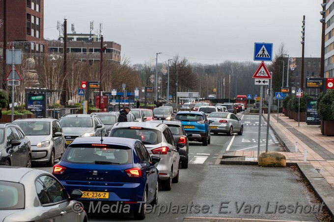 Mediaterplaatse drukte in winkelcemtrum hdp 18122021 Image00003