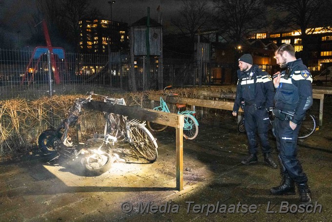 Mediaterplaatse deel scooter in brand haarlem 19122021 Image00001