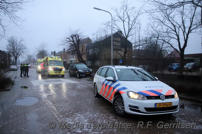 Mediaterplaatse ongeval fietser door glad heid waddinxveen 01022021 Image00005