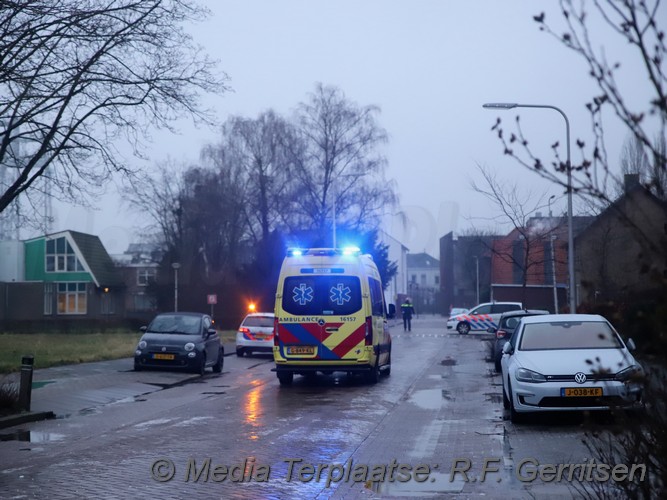 Mediaterplaatse ongeval fietser door glad heid waddinxveen 01022021 Image00008