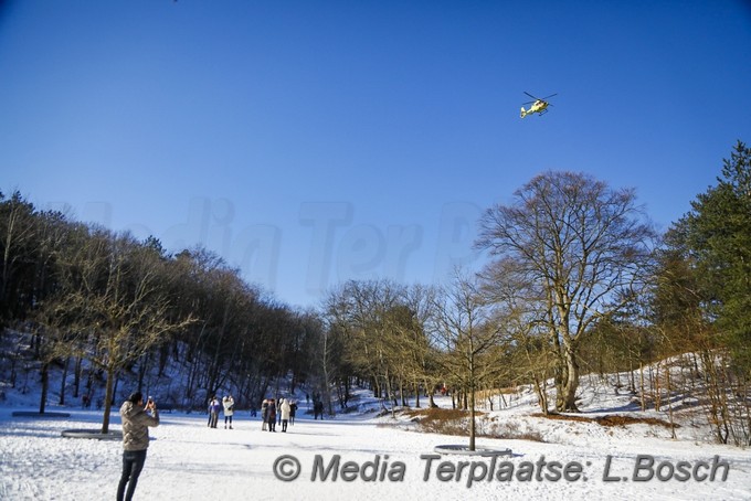 Mediaterplaatse kinderen gewond bij sleeen bloemendaal 13022021 Image00005