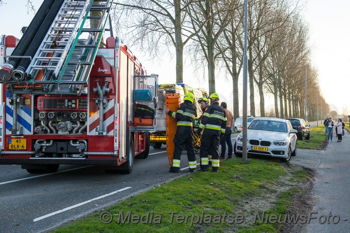 Mediaterplaatse auto tegen boom iojweg nvp 24022021 Image00001