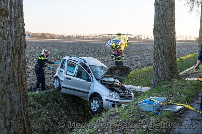 Mediaterplaatse auto tegen boom iojweg nvp 24022021 Image00002