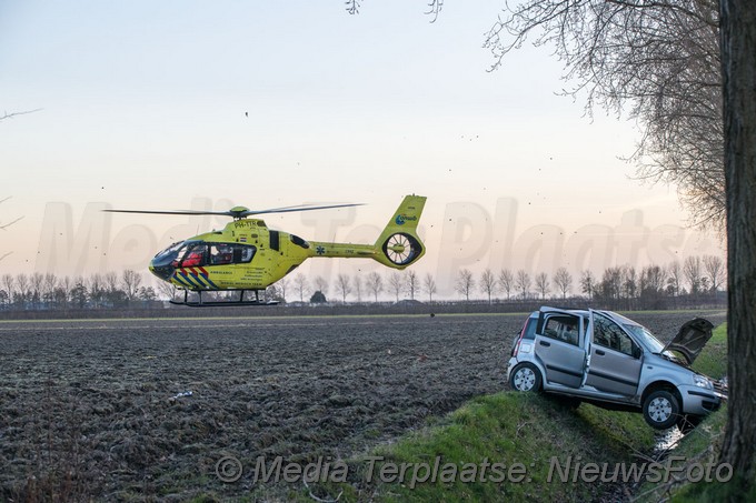 Mediaterplaatse auto tegen boom iojweg nvp 24022021 Image00005