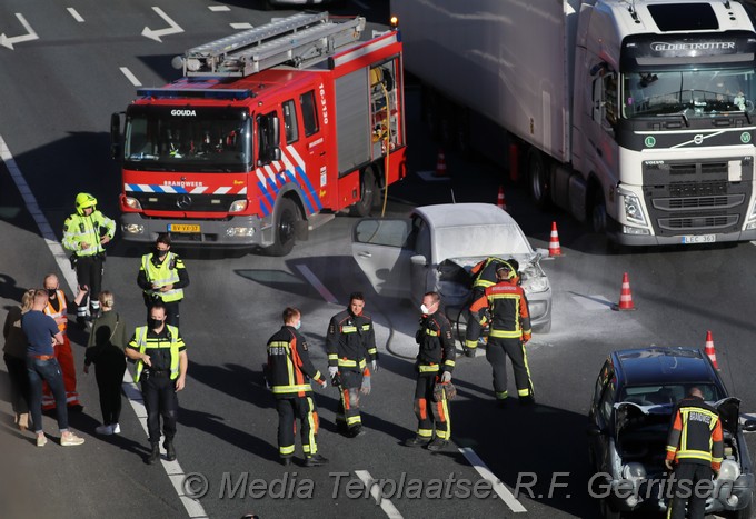 Mediaterplaatse voertuig brand a12 waddinxveen 26022021 Image00008