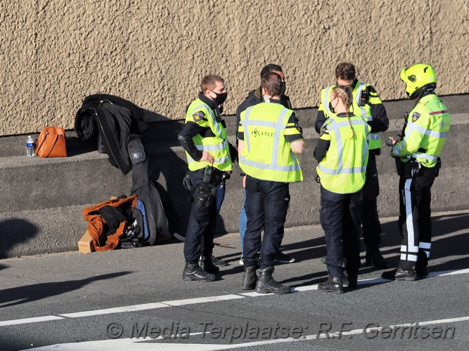 Mediaterplaatse voertuig brand a12 waddinxveen 26022021 Image00020