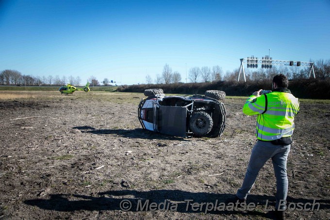 Mediaterplaatse buggy zwaar gewond in vijfhuizen 28022021 Image00010