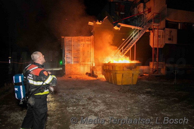 Mediaterplaatse felle container brand haarlem 01032021 Image00004