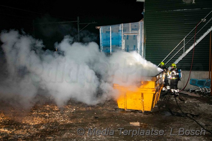 Mediaterplaatse felle container brand haarlem 01032021 Image00011