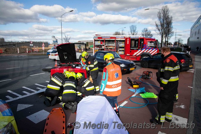 Mediaterplaatse brommobiel op de kant beland 05032021 Image00006