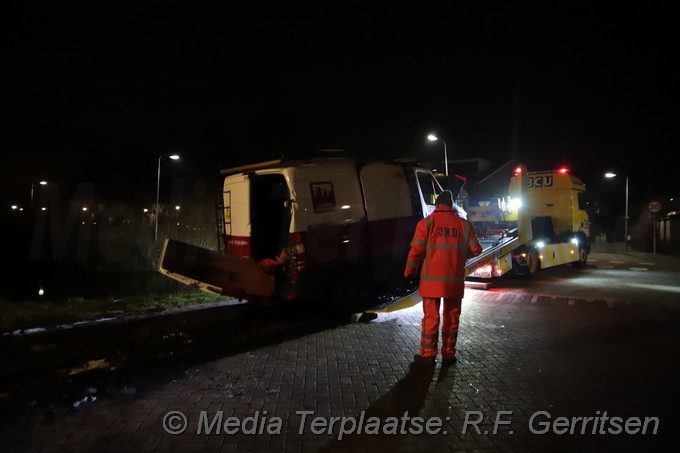 Mediaterplaatse voertuigbrand vannacht in Gouda 07032021 Image00011
