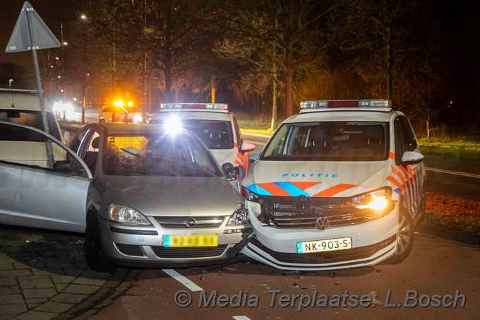 Mediaterplaatse schade na achtervolging bij aan politie voertuig haarlem 09032021 Image00002