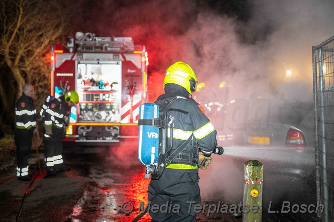 Mediaterplaatse Auto uitgebrand bij woning langs Vijfhuizerdijk 10032021 Image00004