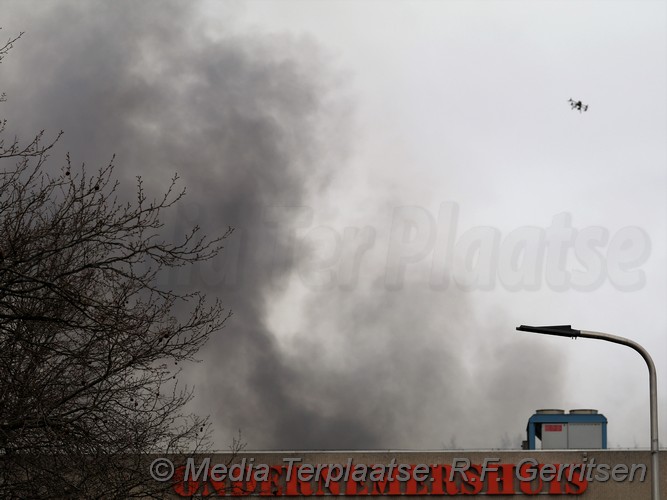 Mediaterplaatse grote brand cappelle aan de ijssel 21032021 Image00012