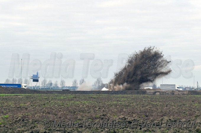 Mediaterplaatse vliegtuigbom geruimt in rijsenhout 2412021 Image00015
