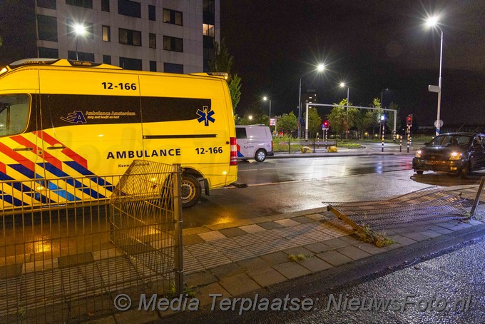 mediaterplaatse Hek uit de grond gereden na ongeval haarlem 01102021 Image00002