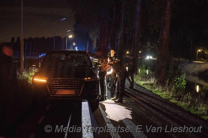 mediaterplaatse auto klapt op licht mast hdp 06102021 Image00001