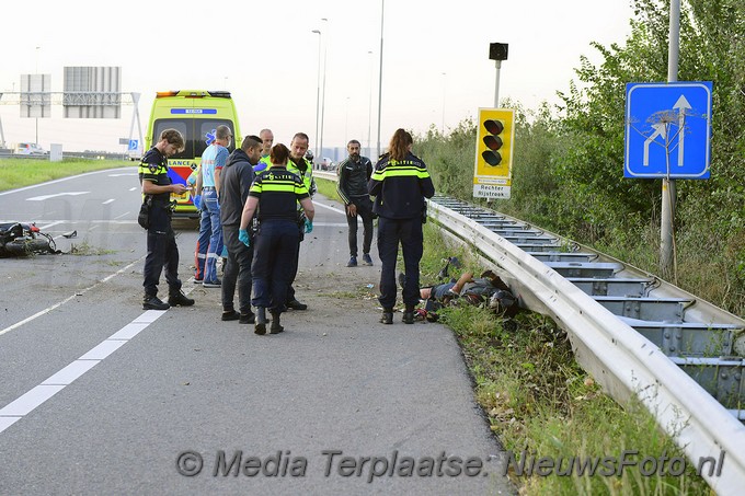 mediaterplaatse motorrijder onderuit a205 zwanenburg 08102021 Image00002