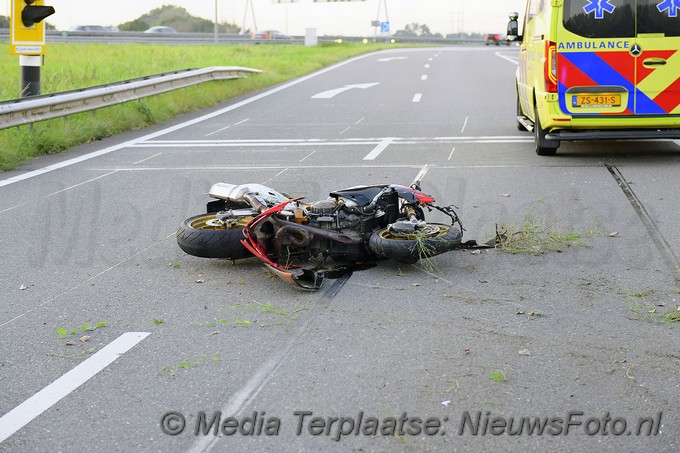 mediaterplaatse motorrijder onderuit a205 zwanenburg 08102021 Image00003