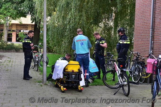 Mediaterplaatse man springt in water om politie te ontvluchten ldn 18102021 Image00001