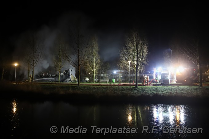 Mediaterplaatse grote brand berkel en roderijs tribune 08012021 Image00010