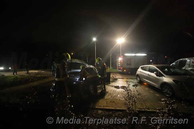 Mediaterplaatse Weer in de nacht een auto spontaan in brand gouda 28012021 Image00005