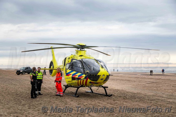 Mediaterplaatse reanimatie op strand feest overveen 04072021 Image00002