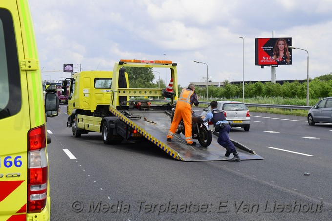 Mediaterplaatse ongeval motorrijder onder uit A4 hoofddorp 07072021 Image00001