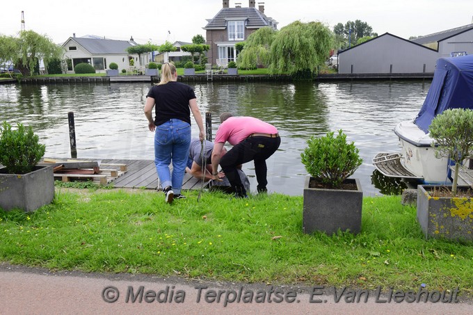 Mediaterplaatse voertuig tussen wal en schip rijsenhout 30072021 Image00003