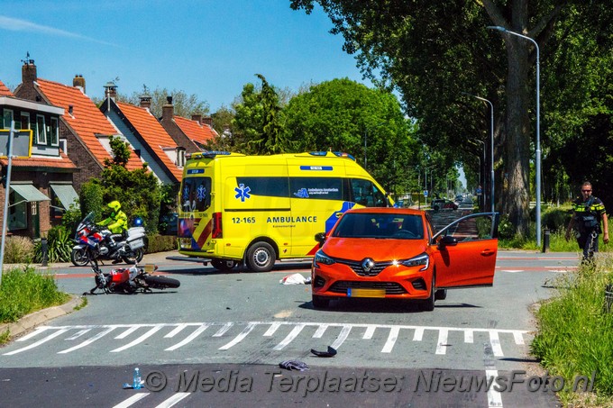 Mediaterplaatse ongeval rijsenhout auto brommer 10062021 Image00003