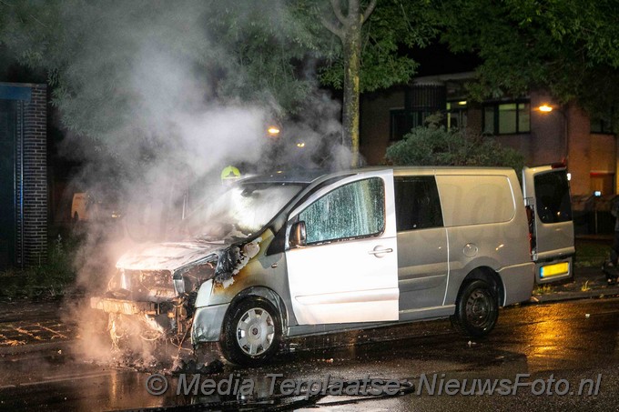 Mediaterplaatse auto vliegt in brand haarlem 16062021 Image00002