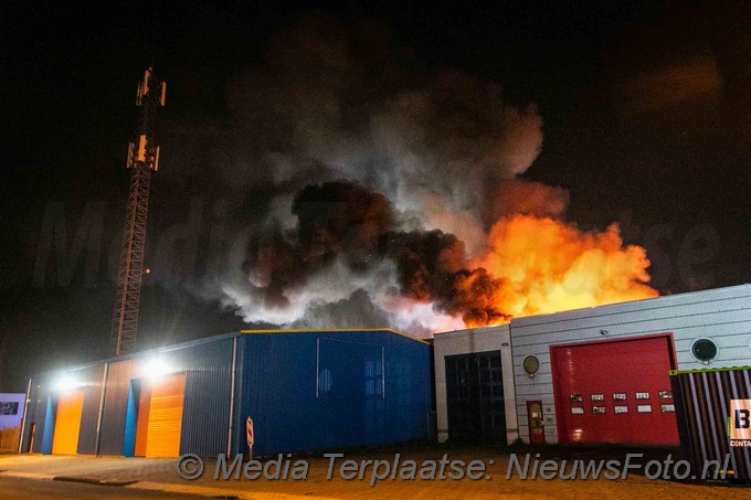 Mediaterplaatse grote brand waarderpolder haarlem 11052021 Image00003