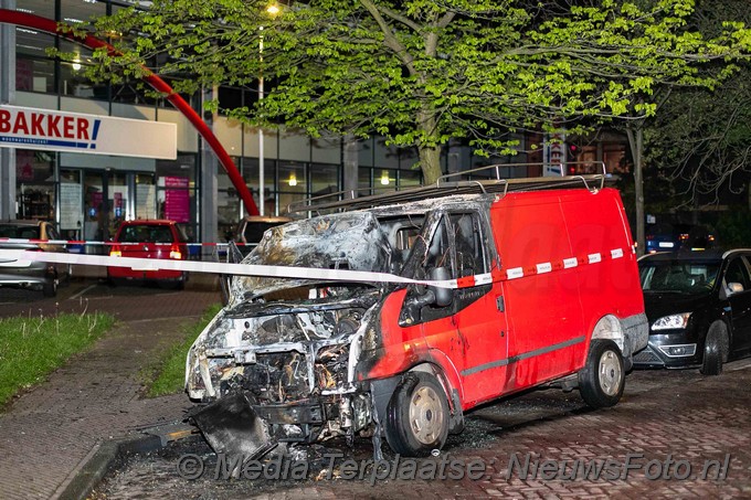 Mediaterplaatse auot brand haarlem bestelbus 18052021 Image00002