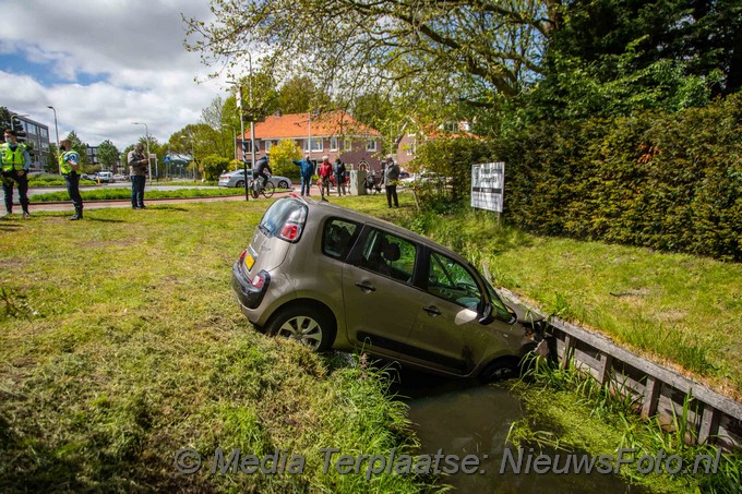 Mediaterplaatse auto te water santpoort noord 26052021 Image00004