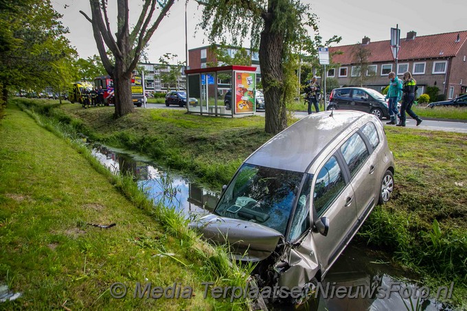 Mediaterplaatse auto te water santpoort noord 26052021 Image00005