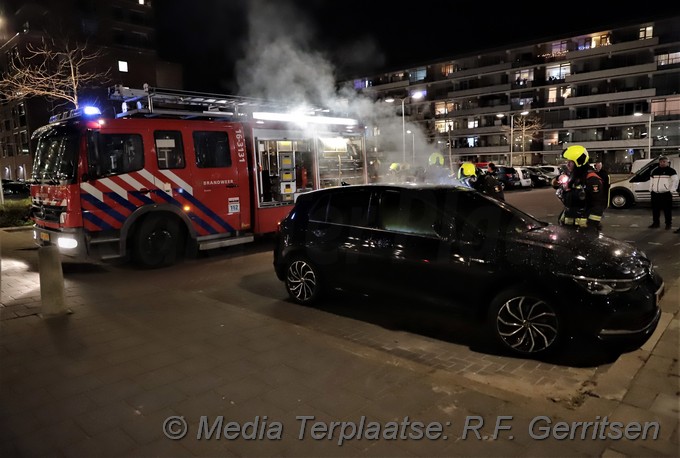Mediaterplaatse voertuig brand olypiaplein gouda 02042022 Image00002
