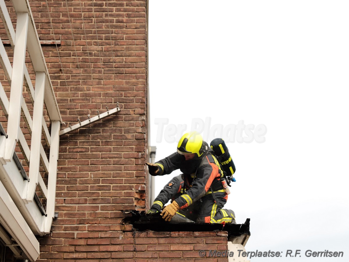 Mediaterplaatse woningbrand von suttnerstraat gouda 29042022 Image00004