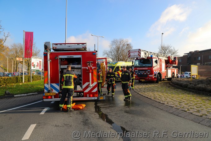 Mediaterplaats Verkeers ongeval dijklaan bermambacht 01122022 Image00007